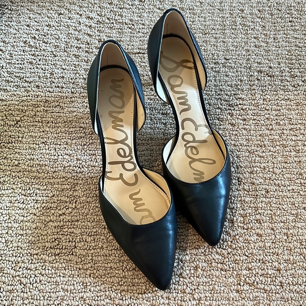 Black Pump Heels